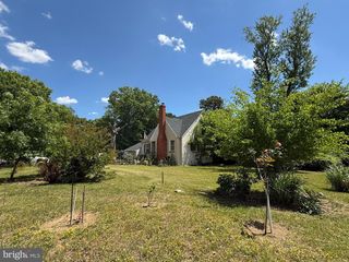 5520 DAWES AVE, Alexandria, VA 22311