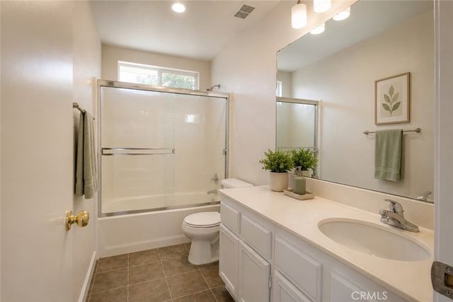 33179 Breighton Wood Street, Menifee, CA 92584