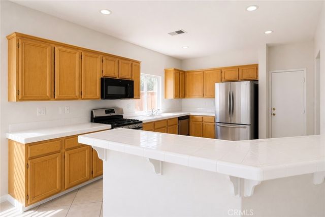 33179 Breighton Wood Street, Menifee, CA 92584