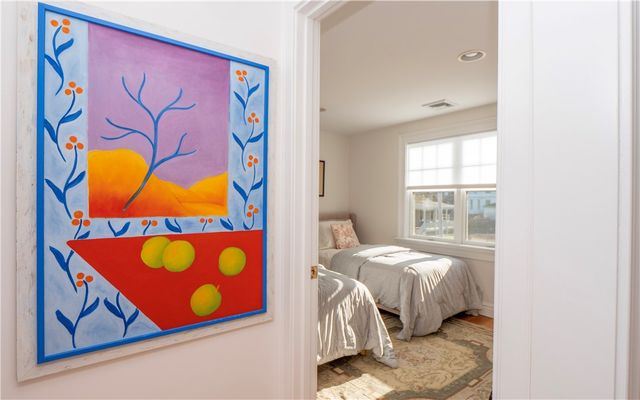 4 Kay Terrace, Newport, RI 02840