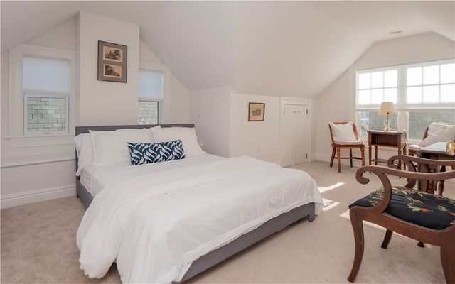 4 Kay Terrace, Newport, RI 02840