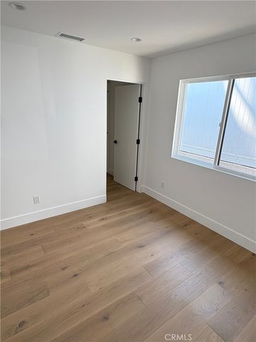 1106 Victoria D, Costa Mesa, CA 92627