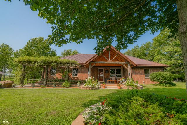 3999 W 950 S, Waveland, IN 47989