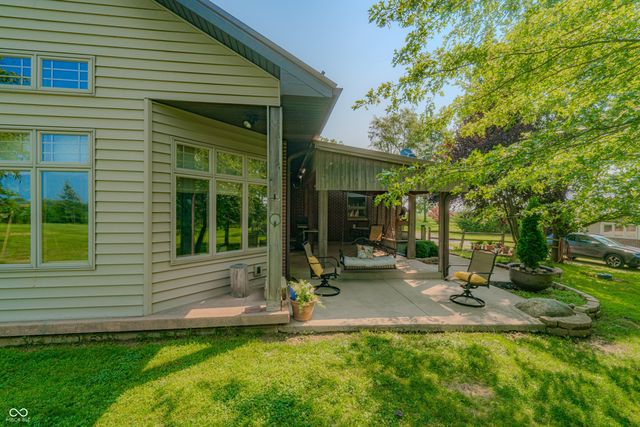 3999 W 950 S, Waveland, IN 47989