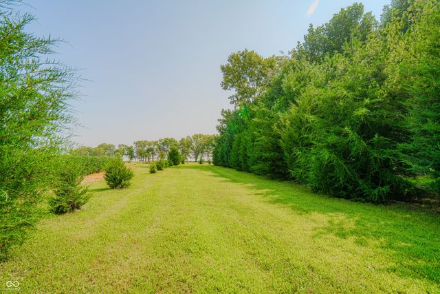 3999 W 950 S, Waveland, IN 47989