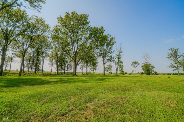 3999 W 950 S, Waveland, IN 47989