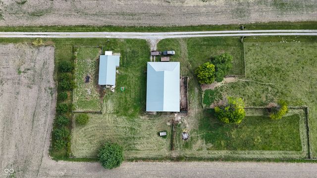 3999 W 950 S, Waveland, IN 47989