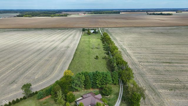 3999 W 950 S, Waveland, IN 47989