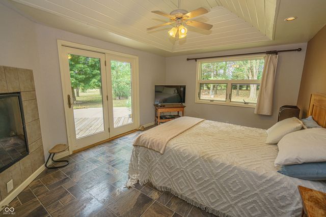 3999 W 950 S, Waveland, IN 47989