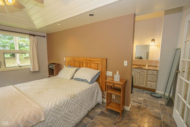 3999 W 950 S, Waveland, IN 47989