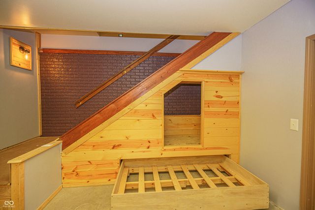 3999 W 950 S, Waveland, IN 47989