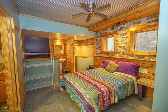 3999 W 950 S, Waveland, IN 47989