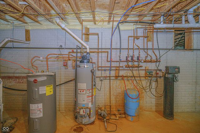 3999 W 950 S, Waveland, IN 47989