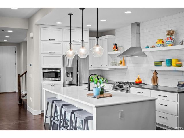 15594 W Harvard Ave, Lakewood, CO 80228