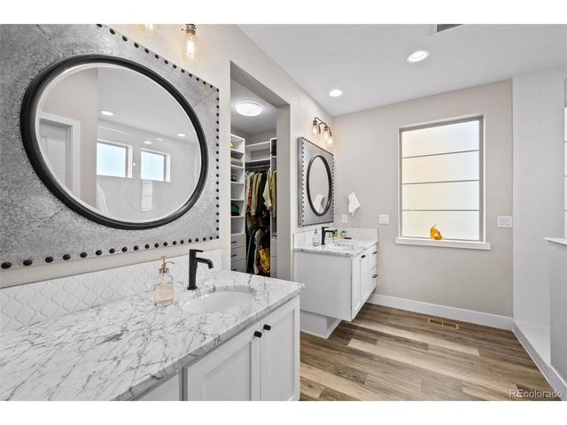 15594 W Harvard Ave, Lakewood, CO 80228