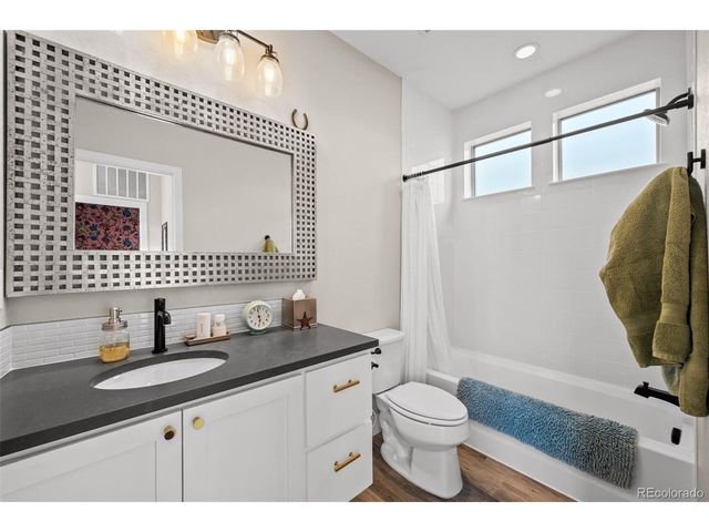 15594 W Harvard Ave, Lakewood, CO 80228