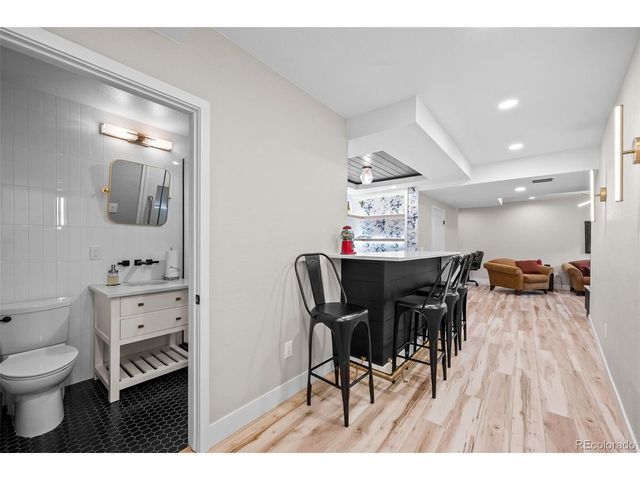 15594 W Harvard Ave, Lakewood, CO 80228