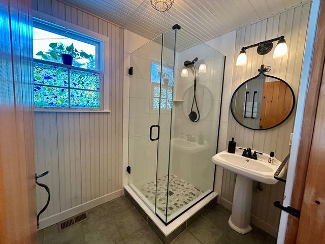 63 Conant St, Acton, MA 01720