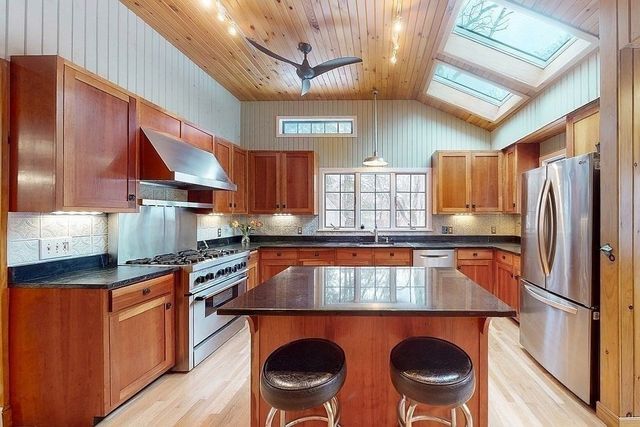 63 Conant St, Acton, MA 01720