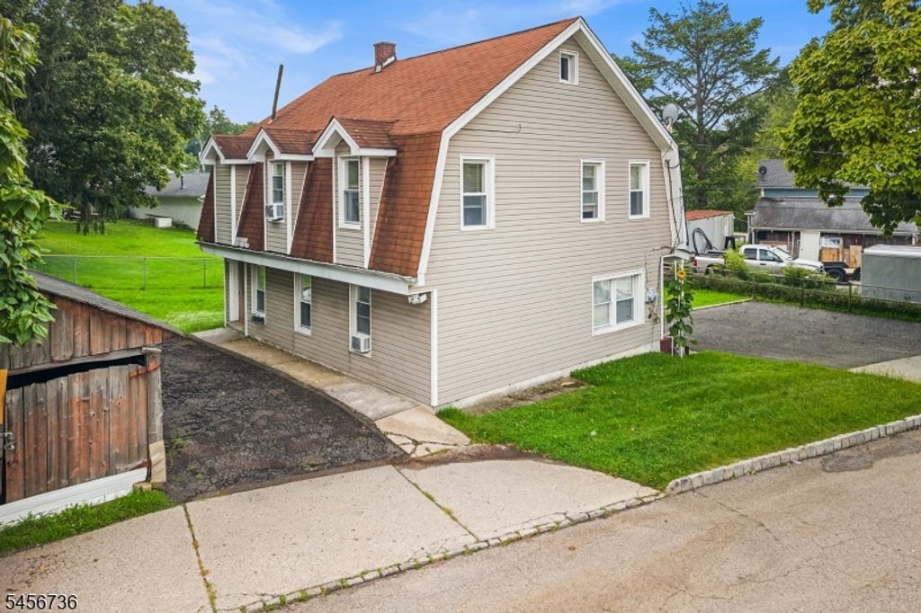 4 Hellers Ln, Jefferson Twp., NJ 07849 — photo 2