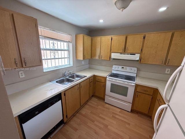 6175 W 20th Avenue 210, Hialeah, FL 33012