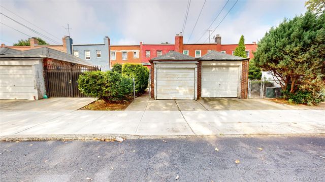 4584 Kings Highway, Brooklyn, NY 11234