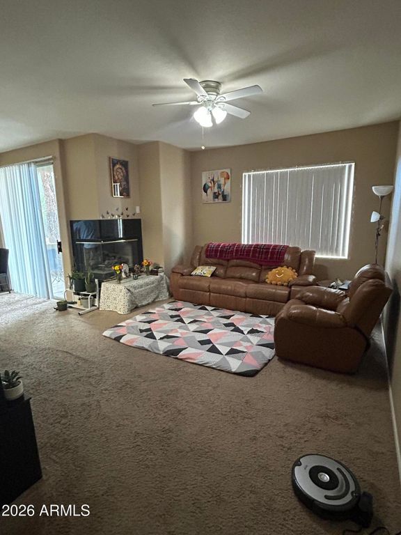 2929 W YORKSHIRE Drive 1086, Phoenix, AZ 85027