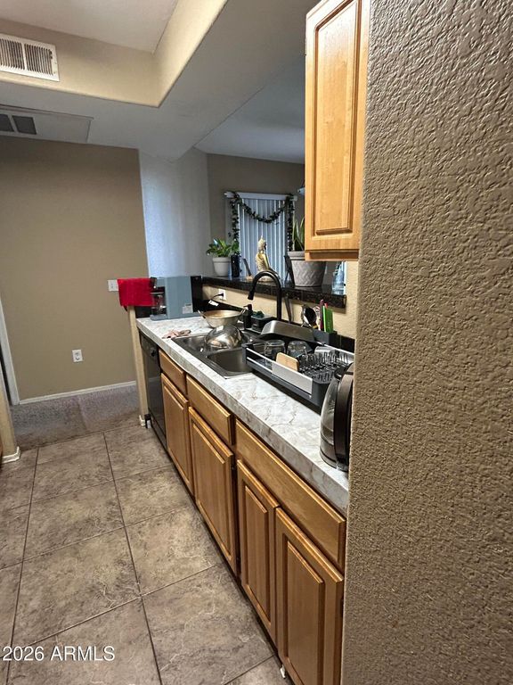 2929 W YORKSHIRE Drive 1086, Phoenix, AZ 85027 — photo 3