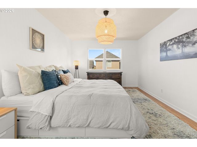 611 Ne CHURCH St 6, Portland, OR 97211