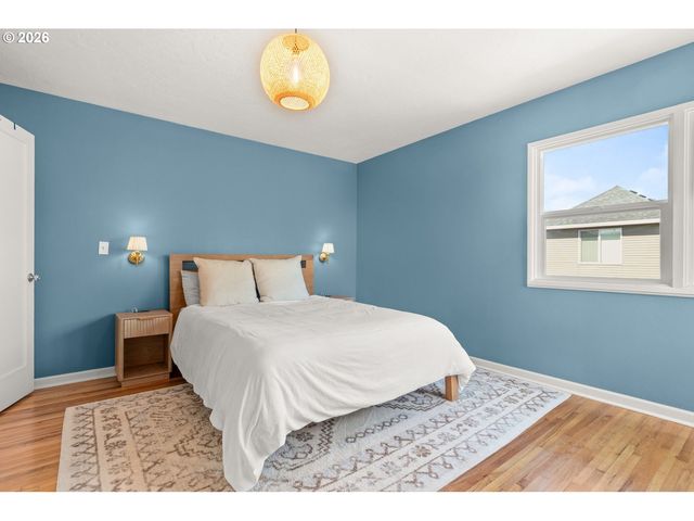 611 Ne CHURCH St 6, Portland, OR 97211