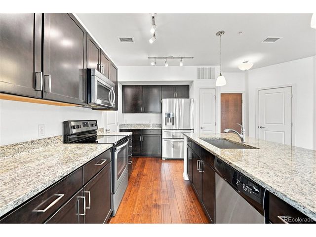 13598 Via Varra 120, Broomfield, CO 80020
