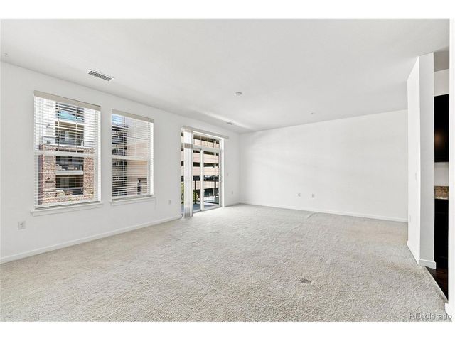 13598 Via Varra 120, Broomfield, CO 80020