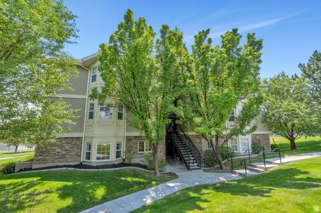 2089 N MORNING STAR DR, Saratoga Springs, UT 84045