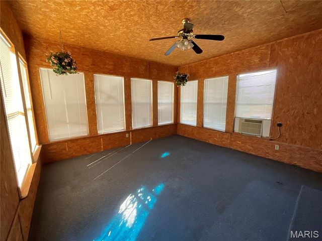 363 Harrison Lane, Poplar Bluff, MO 63901