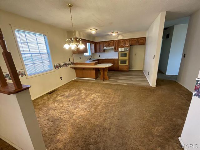 363 Harrison Lane, Poplar Bluff, MO 63901