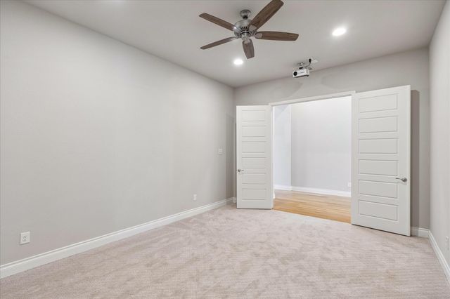 5708 Lake Jackson Drive, Fort Worth, TX 76126