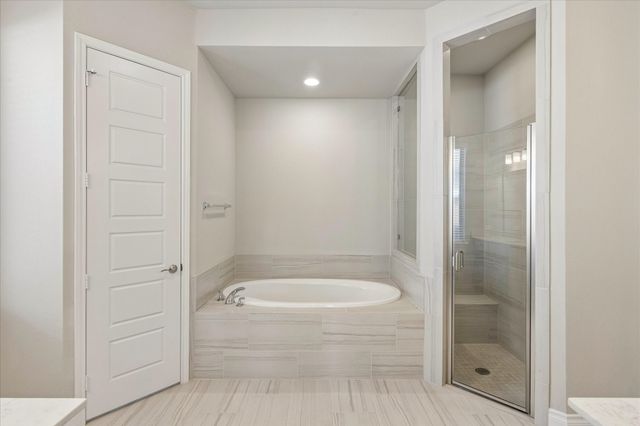 5708 Lake Jackson Drive, Fort Worth, TX 76126