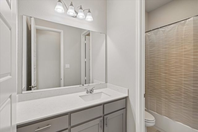 5708 Lake Jackson Drive, Fort Worth, TX 76126