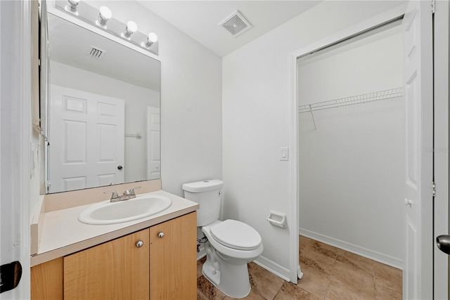 11441 CRESTLAKE VILLAGE, Riverview, FL 33569