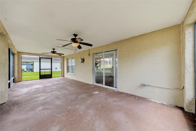 11441 CRESTLAKE VILLAGE, Riverview, FL 33569