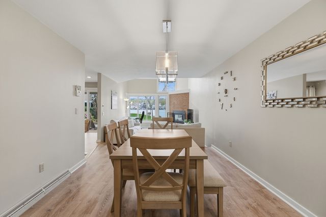 68 South Quinsigamond Avenue 4, Shrewsbury, MA 01545