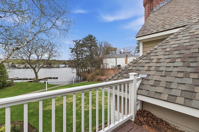 68 South Quinsigamond Avenue 4, Shrewsbury, MA 01545