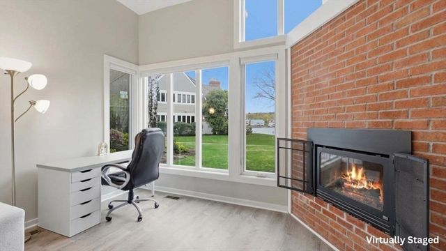 68 South Quinsigamond Avenue 4, Shrewsbury, MA 01545