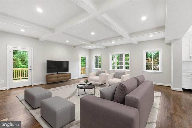7825 OLDCHESTER RD, Bethesda, MD 20817