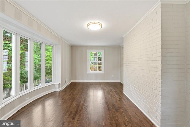 7825 OLDCHESTER RD, Bethesda, MD 20817