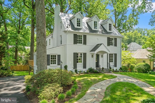 7825 OLDCHESTER RD, Bethesda, MD 20817