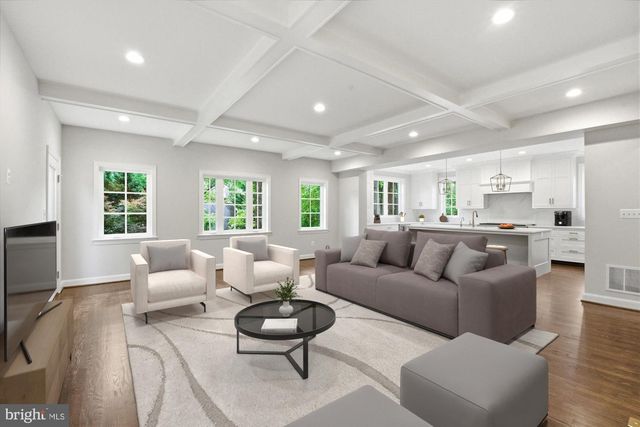 7825 OLDCHESTER RD, Bethesda, MD 20817