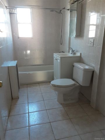 76-25 167th Street WHOLE HOUSE, Fresh Meadows, NY 11366