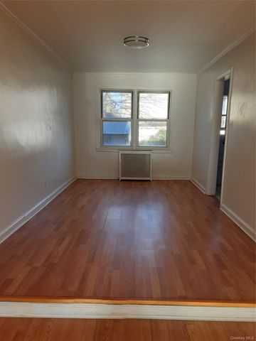 76-25 167th Street WHOLE HOUSE, Fresh Meadows, NY 11366