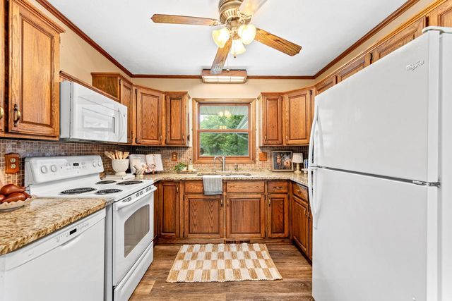 S100W31478 County Road LO, Mukwonago, WI 53149